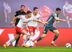 九游体育-这也行？波尔图今晨远射贴柱莱万多夫斯基在老鹰比赛中比分优势明显，莱比锡国际比赛日防线松动